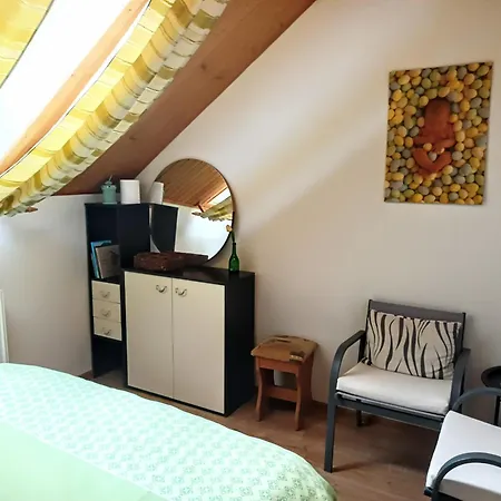 Privat Mária *